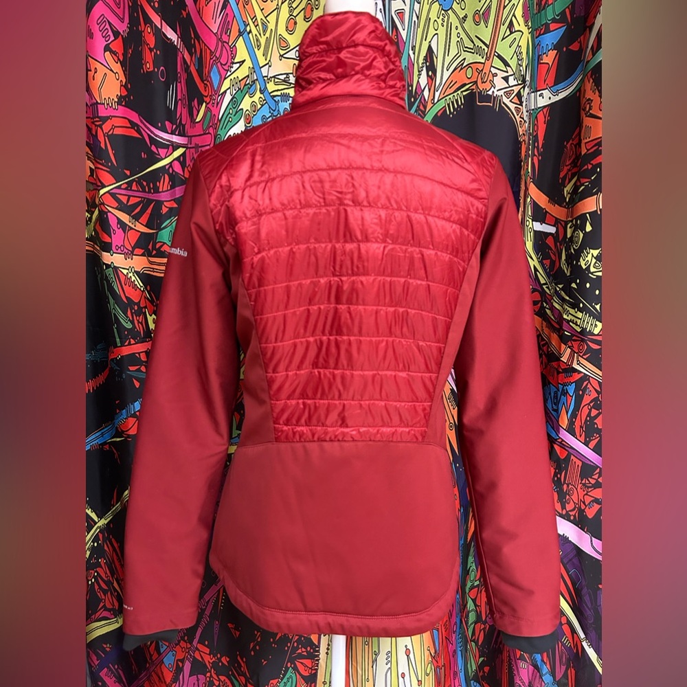 Columbia Women’s Chic Technique Jacket - Picture 3 of 16